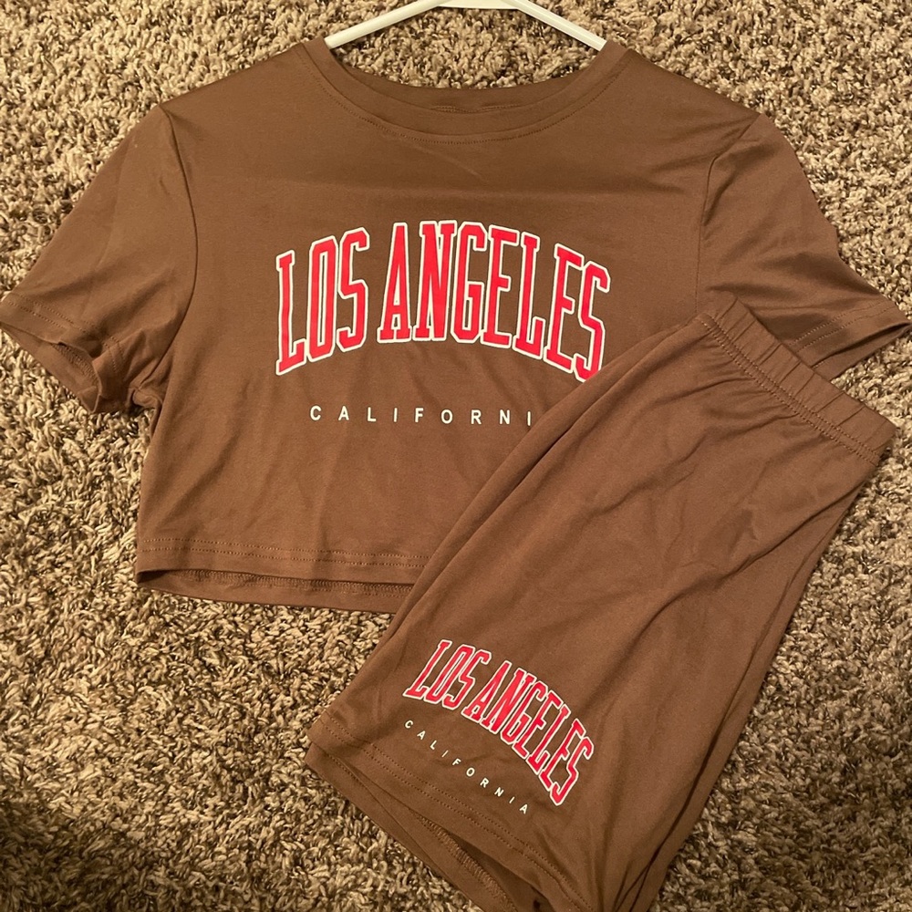 Brown two piece Los Angeles set